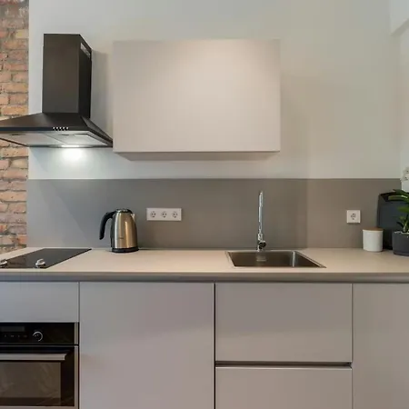 Apartment Figaro Gyenesdias