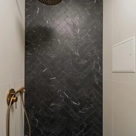 Figaro Apartment Gyenesdias